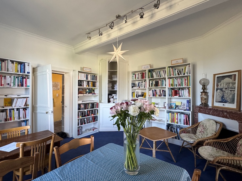 Librairie - salon de thé -Les Vinzelles